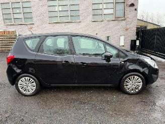 skadebil auto Opel Meriva ENJOY 2011/6
