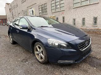 Volvo V-40 V 40 KINETIC picture 2