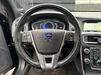 Volvo V-60 V 60 R-DESIGN picture 25