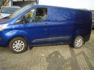 Ford Transit Custom 2.2TDCI 92 KW AIRCO picture 4