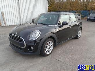 uszkodzony samochody osobowe Mini Cooper  2017/4