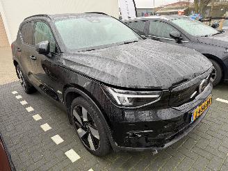 skadebil auto Volvo XC40 Recharge Ultimate 70 kWh Pano Harman Kardon 20\" 2023/5