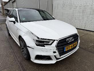 Damaged car Audi A3 1.0 TFSI S-Line 2016/12