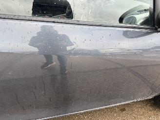 Mazda 2 1.3 TS picture 3