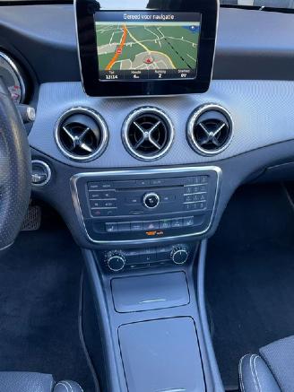 Mercedes GLA 180 URBAN PANORAMADAK NAVI BI XENON picture 10