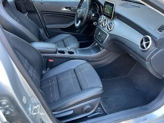 Mercedes GLA 180 URBAN PANORAMADAK NAVI BI XENON picture 11