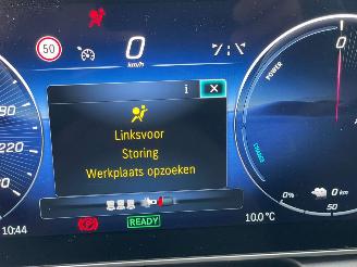 Mercedes GLC 300e 4MATIC AVANTGARDE ADVANCED PANO picture 21