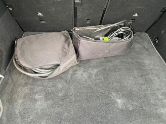 Mercedes GLC 300e 4MATIC AVANTGARDE ADVANCED PANO picture 13