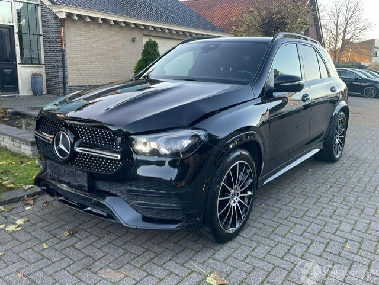 Mercedes GLE 300 d 4MATIC AMG LINE 7 ZITS LED NIGHT