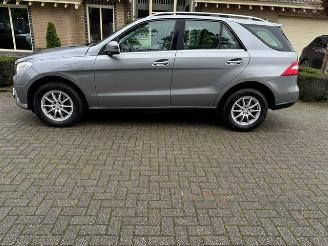 Mercedes M-klasse ML 250 d BlueTEC 4MATIC PANO NAVI LEDER picture 6