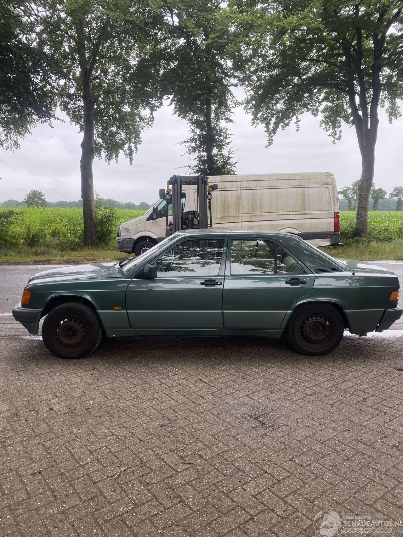 Mercedes 190-serie 190 E 1.8