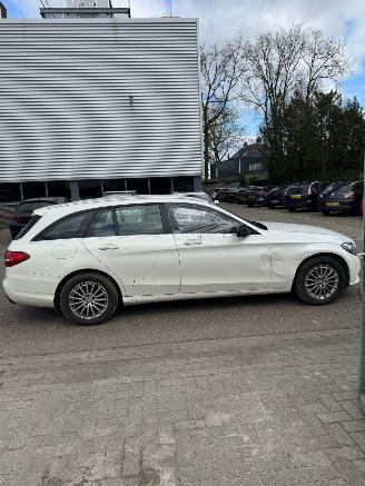 Mercedes C-klasse C 200 D COMBI picture 5