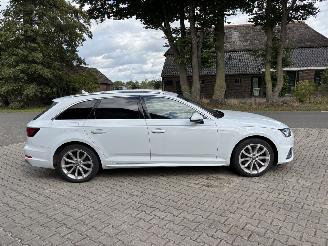 Audi A4 Avant HYBRIDE 2.0 S-LINE AUTOMAAT SPORT NAVI CLIMA LED PDC B.J 06-2019 picture 5