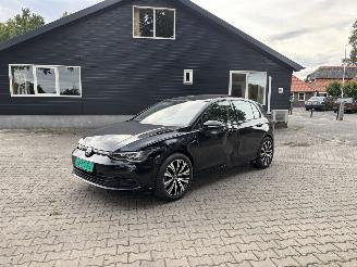 Auto incidentate Volkswagen Golf 8 PANO 1.5 STYLE 130 PK NAVI CLIMA VIRT DASH 18 INCH B.J 2023 2023/3