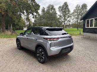 Citroën DS3 CROSSBACK AUTOMAAT 130 PK NAVI LEER CAMERA LED LEER B.J 06-2023 picture 2