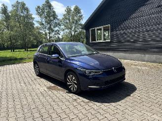 Volkswagen Golf 8 HYBRIDE PLUG IN DSG NAVI CLIMA VIRT DASH CAMERA B.J 12-2023 picture 3