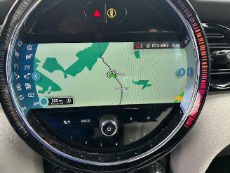 Mini Cooper FACELIFT AUTOMAAT LEER LED NAVI CAMERA B.J 2021 picture 11