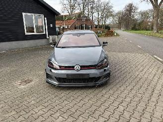 uszkodzony samochody osobowe Volkswagen Golf GTI TCR 300 PK SPECIAL EDITION PANO LEER DYNO AUDIO NAVI CLIMA VIRT DASH B.J 2019 2019/7