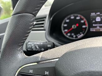 Seat Ibiza STYLE NAVI CLIMA CRUISE B.J 2020 PLAATSCHADE picture 14