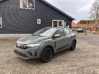 Damaged car Dacia Sandero STEPWAY EXTREEM NAVI CLIMA CAMERA LED PDC FACELIFT B.J 2024 2024/2