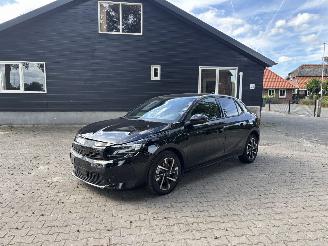 damaged passenger cars Opel Corsa GS SPORT 100 PK NAVI CLIMA CAMERA VIRT DASH LED B.J 2024 2024/2