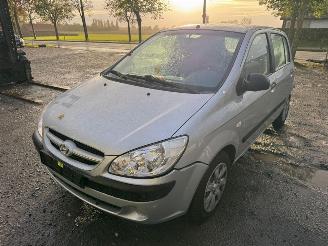 uszkodzony samochody osobowe Hyundai Getz  2006/2