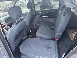 Ford S-Max  picture 29