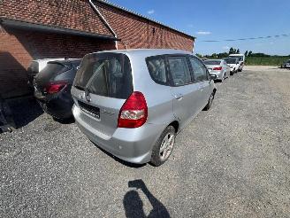 Honda Jazz ES picture 4