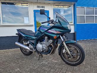 Yamaha  DIVERSION 900 picture 2