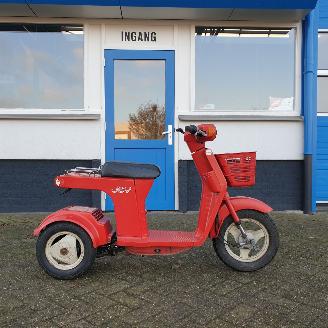 Honda  Joy picture 11