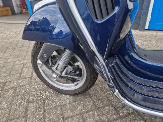 Vespa  GTS 250 IE ABS picture 11