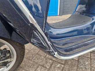 Vespa  GTS 250 IE ABS picture 10