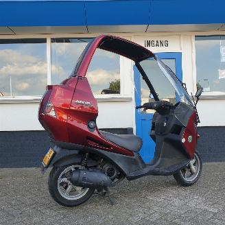 Benelli  ADIVA 125CC PIAGGIO 4TAKT picture 3