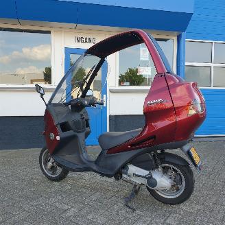 Benelli  ADIVA 125CC PIAGGIO 4TAKT picture 4