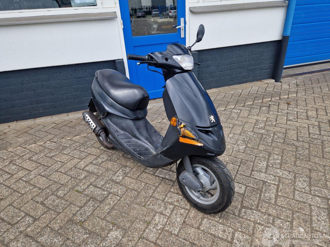 Peugeot  ZENITH 25KM