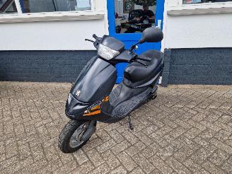 Peugeot  ZENITH 25KM picture 10