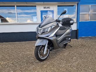 Piaggio X10 X10 500CC MOTOR SCOOTER picture 26