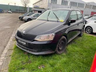 demontáž osobní automobily Skoda Fabia Fabia III (NJ3), Hatchback 5-drs, 2014 / 2021 1.0 12V 2018