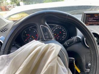 Audi A1 A1 Sportback (8XA/8XF), Hatchback 5-drs, 2011 / 2018 1.6 TDI 16V picture 11