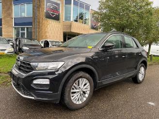 Vrakbiler auto Volkswagen T-Roc T-Roc I, SUV, 2017 1.0 TSI 12V 2021