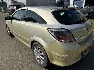 Opel Astra Opel Astra GTC 1.6 Enjoy picture 3