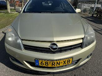 Opel Astra Opel Astra GTC 1.6 Enjoy picture 7