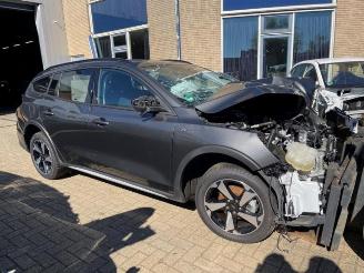 Ford Focus Focus 4 Wagon, Combi, 2018 1.0 Ti-VCT EcoBoost 12V 125 picture 6