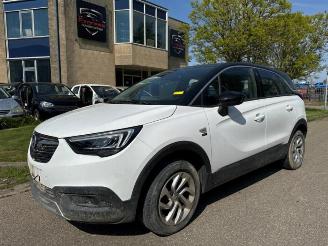 Coche siniestrado Opel Crossland Crossland (X), SUV, 2017 1.2 Turbo 12V 2020