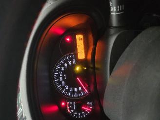 Nissan Micra  picture 9