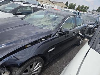 Jaguar XF  picture 2