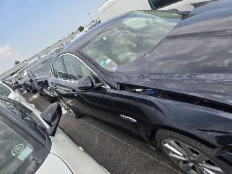 Jaguar XF  picture 3