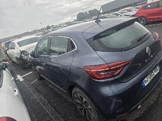 Renault Clio  picture 7