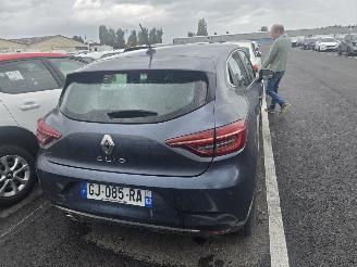 Renault Clio  picture 5