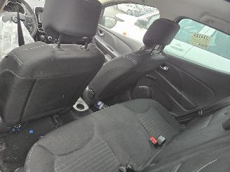 Renault Clio  picture 10